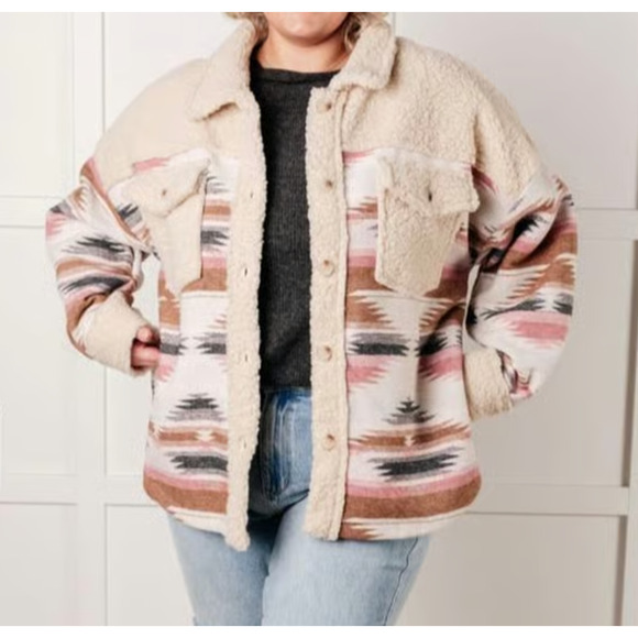 Altar'd State Jackets & Blazers - Altar'd State Beige Pink Aztec Y2k preppy Print Teddy Shacket S A005073
